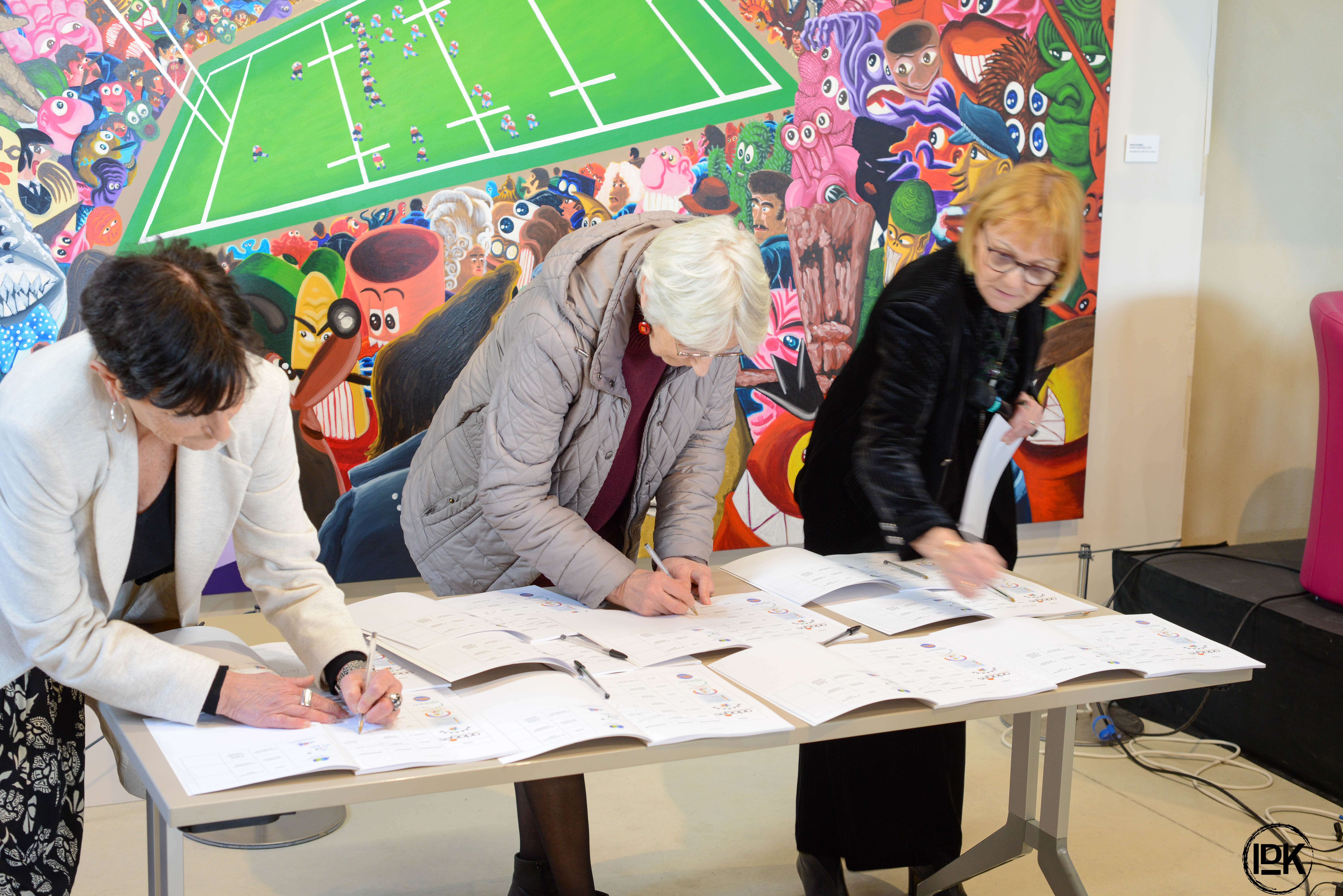 Signature de la charte