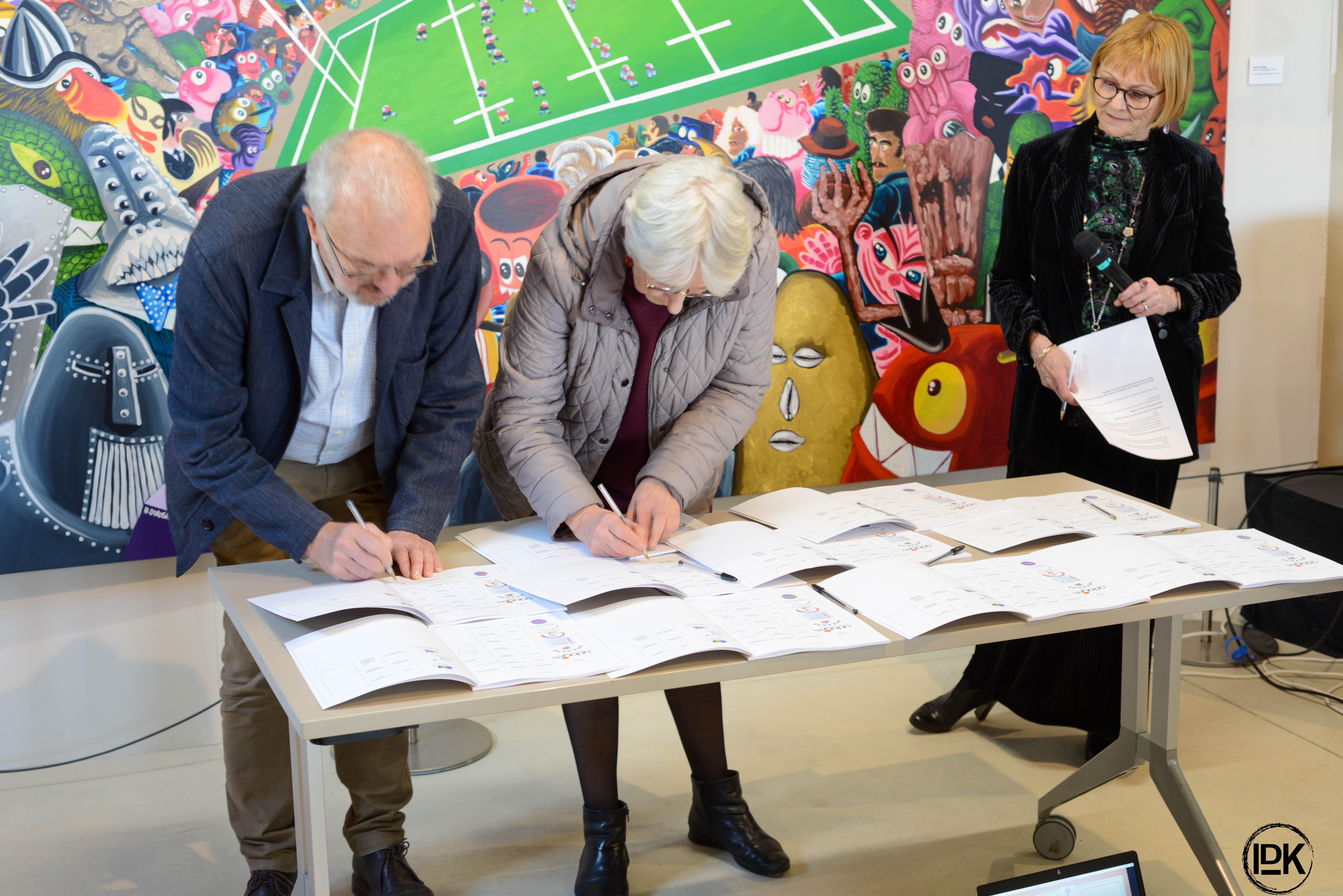 Signature de la charte